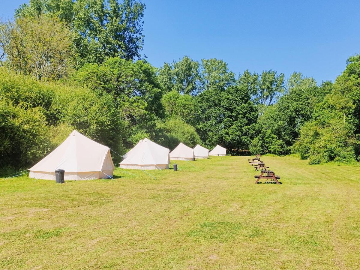 Battle Pods And Bells Glamping Hotel Exterior foto